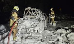 İnegöl'de otomobil alev topuna döndü!