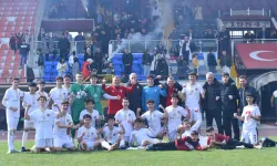 İnegölspor altyapısından çifte galibiyet: U-14 ve U-15 sahada farkını gösterdi