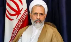 İran'da Hamaney'in yerine o isim atandı