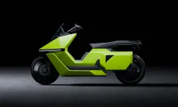 Motosikletlerde Yeni Dönem Başlıyor! Kendi Kendini Dengede Tutan Elektrikli Motosiklet Seri Üretime Girdi