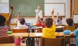 Pazartesi okullar tatil mi? Bayram tatili sonrası okullar ne zaman açılacak? 23 Mart Pazartesi Okullar Var mı?