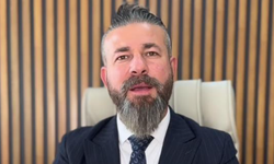 Pendik'te otopark kavgası kanlı bitti! Kızının gözü önünde kurşun yağdırdı