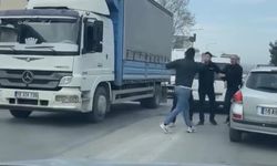 Bursa'da sürücüler birbirine girdi!