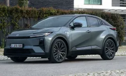 Tamamen Elektrikli Toyota C-HR+ Tanıtıldı! 607 Kilometre Menzil ve 343 Beygir Güç Dikkat Çekiyor