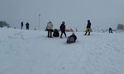 Uludağ'da kar kalınlığı 181 santimetreyi geçti