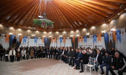 AK Parti İnegöl’de bayramlaşma yoğun katılımla gerçekleşti