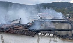 Yatağan’daki yangında bir ev küle döndü
