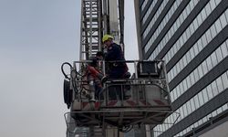 Bursa'da 52 Metre Yüksekte Mahsur Kaldılar