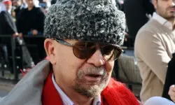 Akademisyen Yalçın Küçük hayatını kaybetti