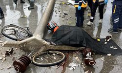 Beton direğin altında kalan bisikletli hayatını kaybetti