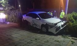 Bursa'da 2 araç hurdaya döndü!