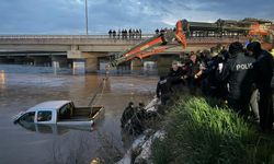 Bursa’da akıntıya kapılan araçtan acı sonuç!