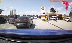 Bursa'da Makas atan sürücü yürekleri ağıza getirdi!