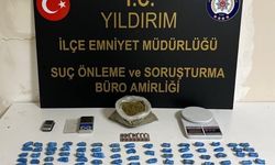 Bursa'da saklanan uyuşturucuları polis tek tek buldu!