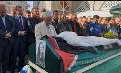 Cinayet kurbanı avukat Hatice Kocaefe duvağıyla son yolculuğuna uğurlandı