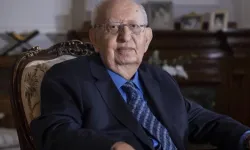 Eski TBMM Başkanı Hüsamettin Cindoruk Hayatını Kaybetti!  Hüsamettin Cindoruk Kimdir, Nereli?