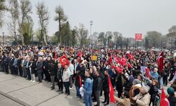 İnegöl'de Eğitimcilerden Dev Yürüyüş! 8 Sendika Tek Ses Oldu