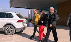 İnegöl'de genç kızların bıçaklı kavgasında 1 şüpheli adliyeye sevk edildi!