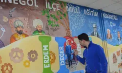 İnegöl'de "Türkiye Yüzyılı Maarif Modeli" Duvar Resmine Dönüştü
