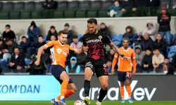 RAMS Başakşehir - Gençlerbirliği İlk Yarı Sonucu