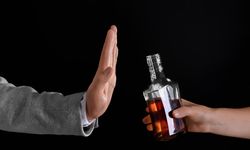 Rüyada İçki Görmek Ne Anlama Gelir? Dini Rüya Tabirleri