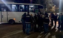 Tokat'ta ehliyet sınavında yapay zekalı "joker aday" operasyonu!  14 tutuklama