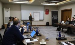 Bursa Business School’dan "Yapay Zeka ile Verimlilik Eğitimi"!