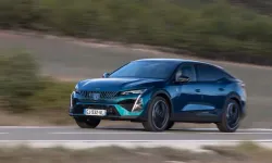 Yeni Peugeot 408 Türkiye’ye Geldi! İşte Fiyatı ve Dikkat Çeken Özellikleri