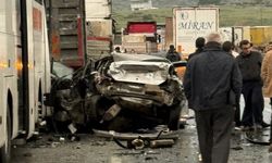 TAG Otoyolu’nda Zincirleme Kaza! 1’i Ağır 5 Yaralı