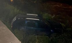 Bursa'da kontrolden çıkan araç dereye uçtu!