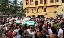 Bursaspor taraftarı Ertuğ Toker son yolculuğuna uğurladı!
