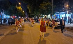 CHP İnegöl İlçe Teşkilatı, 19 Mayıs Öncesi Kendi Bandosuyla Yürüdü