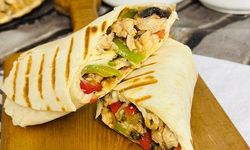 Evde Tavuklu Wrap Nasıl Yapılır? Pratik ve Doyurucu Fast Food Lezzeti