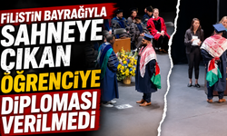 Filistin bayrağıyla sahneye çıkan öğrenciye diploması verilmedi