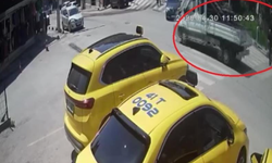 Görme engelli yayanın zor anları kamerada