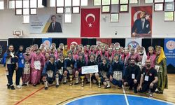İnegöl Belediyesi Halk Dansları bölge finallerinde şov yaptı!