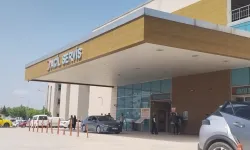 İnegöl’de Bebek Arabasından Düşen 25 Günlük Bebek Yaralandı