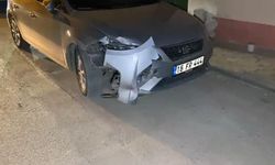 İnegöl’de Sürücü Fenalaştı, Kontrolden Çıkan Araç 3 Araca ve Doğalgaz Panosuna Çarptı!