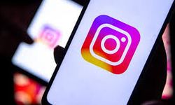 Instagram'a Büyük Yenilik! Artık Her Fotoğrafa Ayrı Açıklama Yazılabilecek