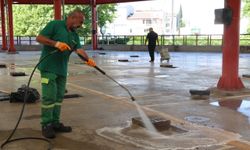 Osmangazi’de kurban kesim alanları titizlikle temizleniyor