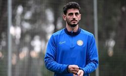 Samet Akaydin yeni takımına imzayı atıyor