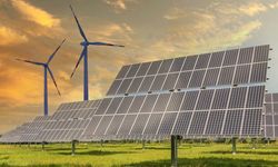 Türkiye’den Yenilenebilir Enerjide Tarihi Rekor! Elektrik Üretiminde Temiz Enerji Dönemi Güçleniyor