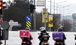 Yemek Siparişi Sektöründe Dev Hamle! Uber’in Yeni Hedefi Yemeksepeti mi?