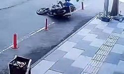 Motosiklet kazası kamerada