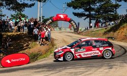 Bursa Rallisi'ni Kerem Kazaz kazandı!