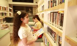 Bursa'da çocuklara kitap ve tarih sevgisi aşılanıyor!