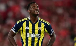 Galatasaray Fenerbahçe'nin eski yıldızıyla anlaştı! KAP an meselesi