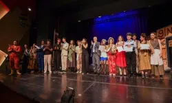 Osmangazi’de Genç Sahne Oyuncuları Performanslarıyla Alkış Topladı
