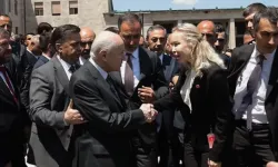 İbrahim Tatlıses'in eski eşi Ayşegül Yıldız siyasette!