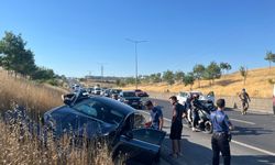 İki ayrı yerde 8 araçlı zincirleme kaza